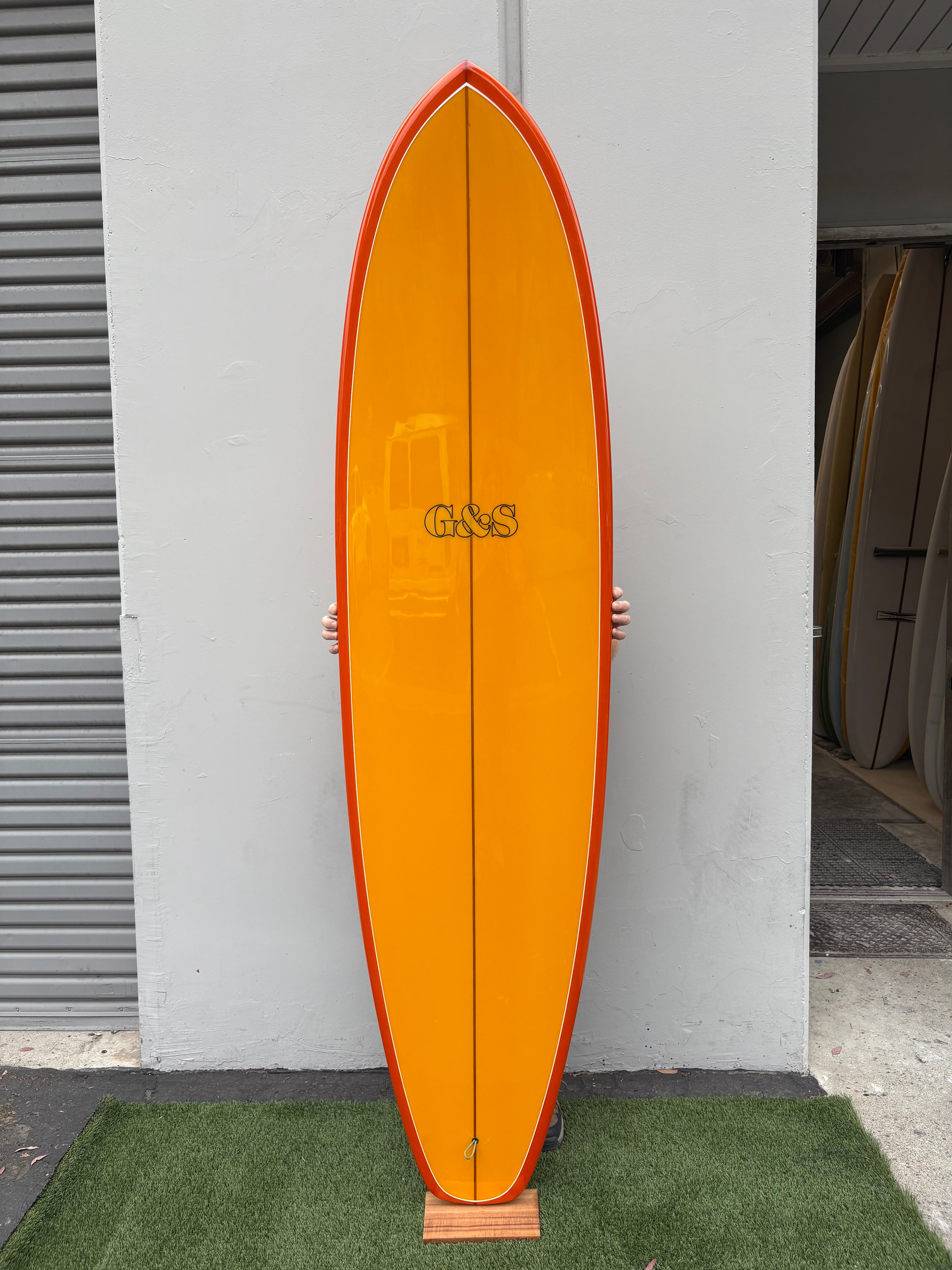 7'4 #22239 Modern Machine