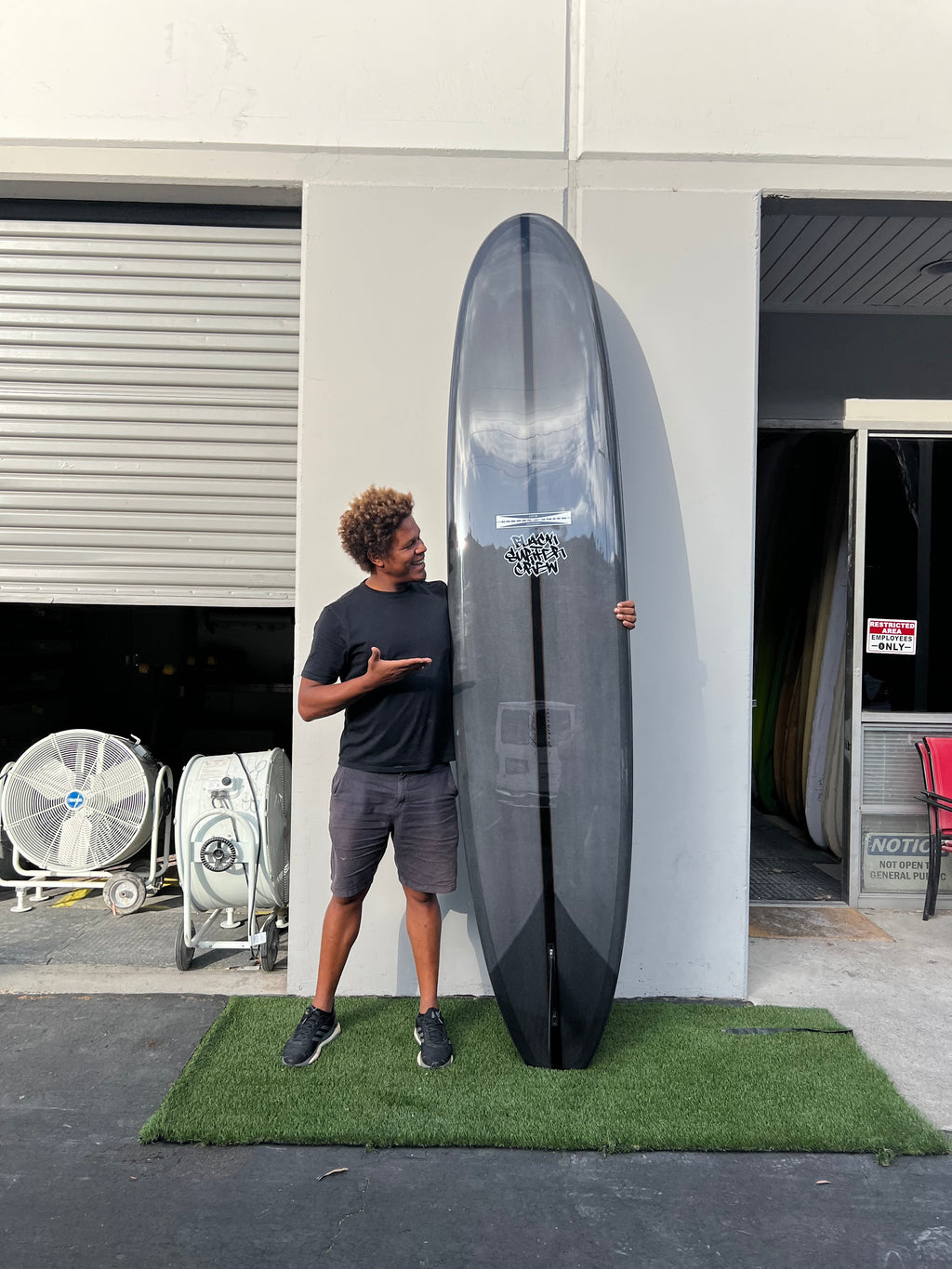 "Black Surfer Crew" Custom Surfboard